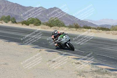 media/Dec-04-2025-Racers Edge (Thu) [[5ebc9f124d]]/3-B Group/7-Session 4 (Turn 10 Inside)/